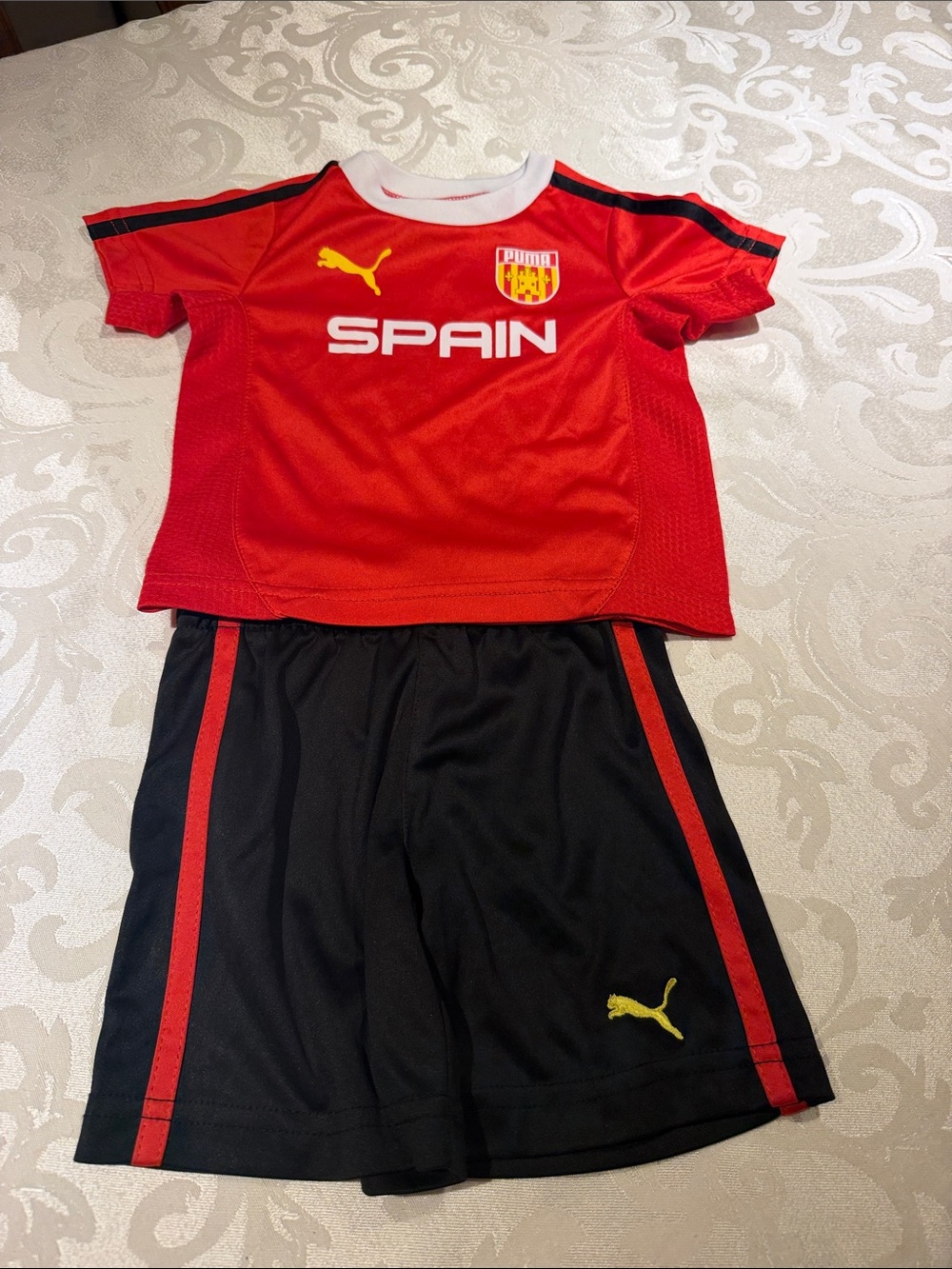 Puma Spain Kids Soccer Set